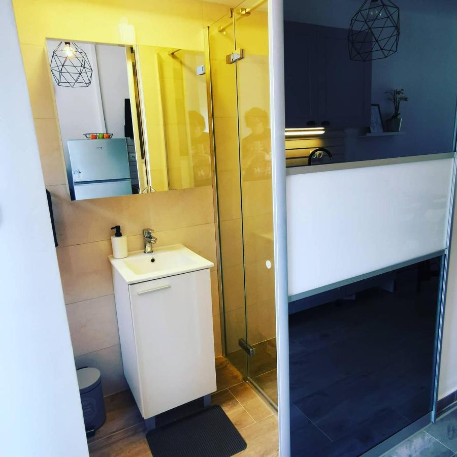 Apartment4Two - Studioapartment فير المظهر الخارجي الصورة